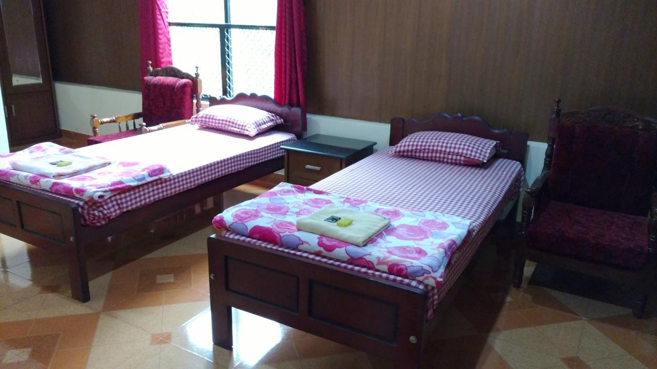 Sanam Beach House Kannur Exterior photo